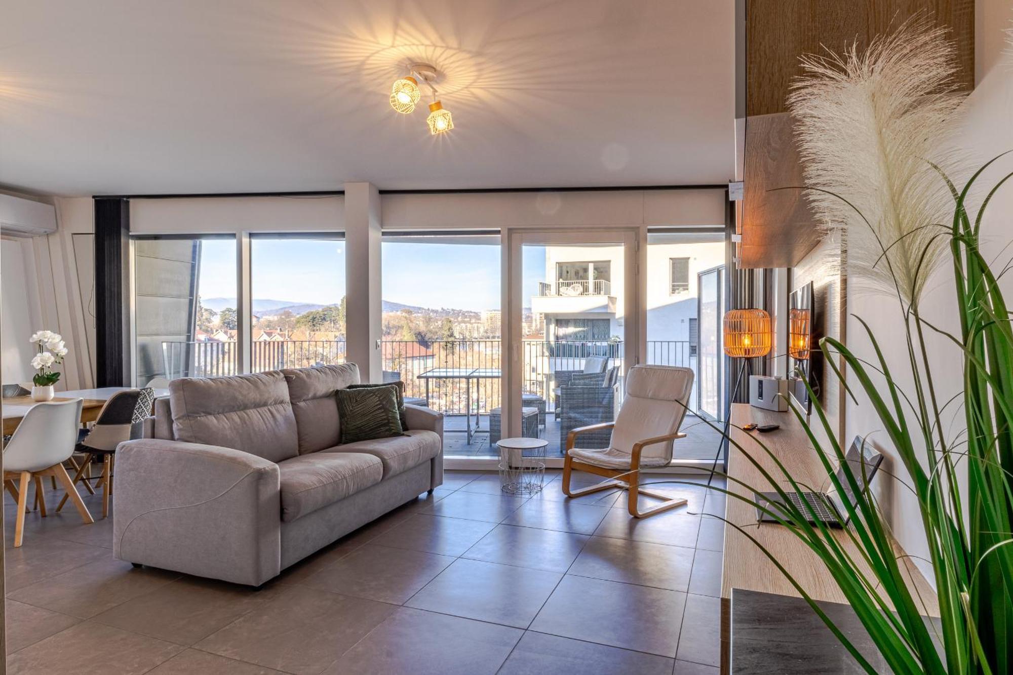 La Plume Vue Lac 3 Etoiles - Garage Prive, Secteur Recherche, Moderne & Tout Equipe, 6 Personnes 阿讷西 外观 照片